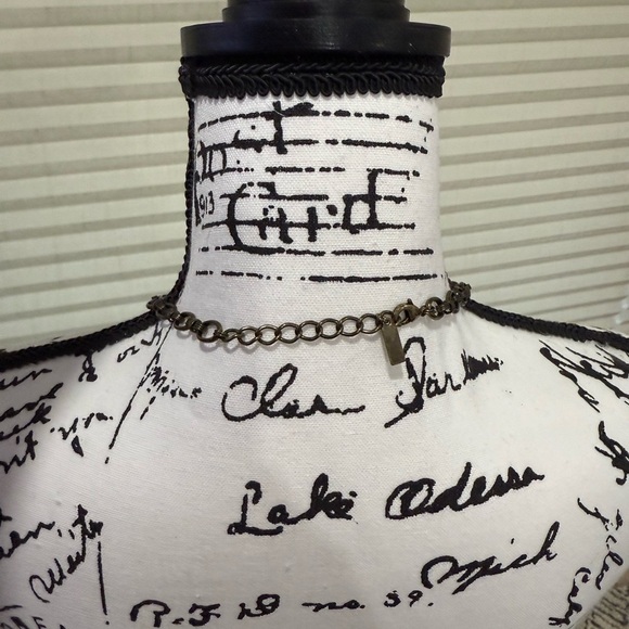 Yellow and Tan Floral Necklace - Picture 3 of 3